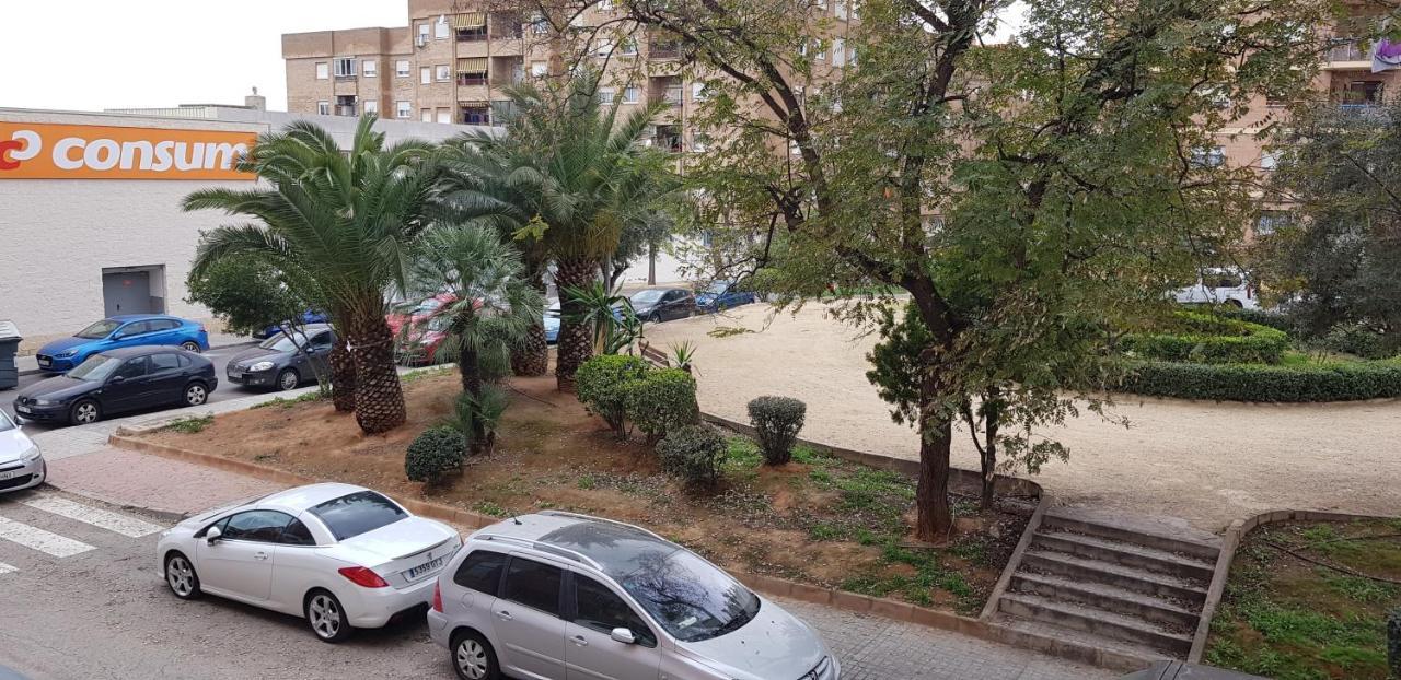 Habitacion Privada Cerca De Valencia En Vivienda Compartida Патерна Екстер'єр фото